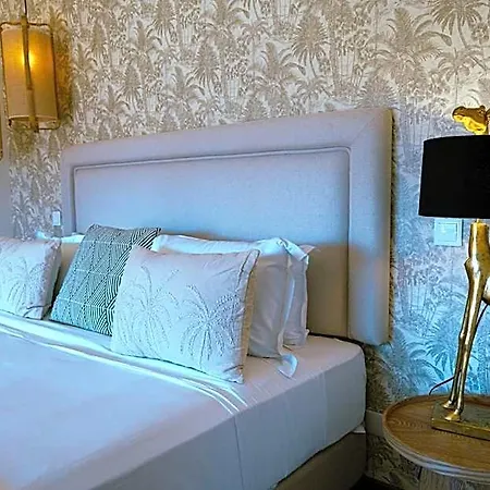 Bed and breakfast Moments 3*