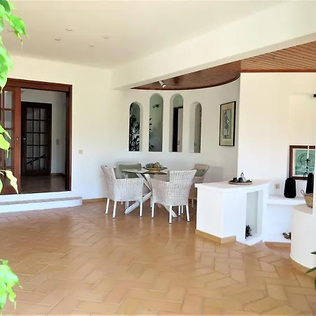 Bed & Breakfast Moments Portimao