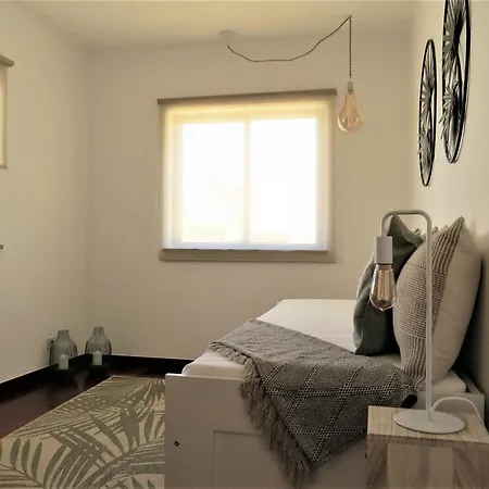 Moments Bed & Breakfast *